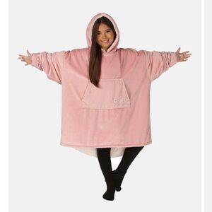 THE COMFY Original Jr Sherpa Lined Microfiber Fleece Wearable Blanket for Kids